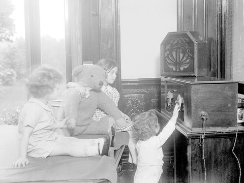 Children Listen To Radio. Date: Early 1930s