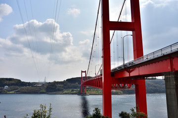 近くから見た平戸大橋(2017年3月)