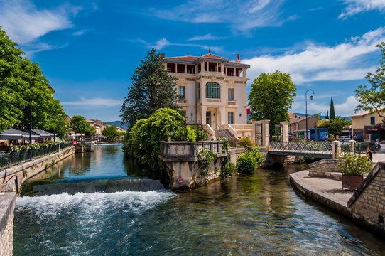 L'Isle-sur-la-Sorgue, Vaucluse, France.
