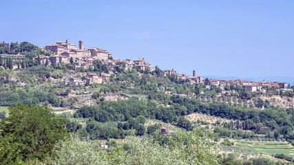 Fototapeta na wymiar Stunning aerial view of the Tuscan hilltop village of Montepulciano, Siena, Italy, on a sunny day