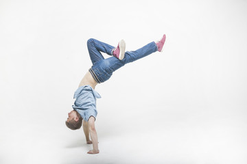 Brackdance, Bboy, virtuoso dances, breaker and hip hop