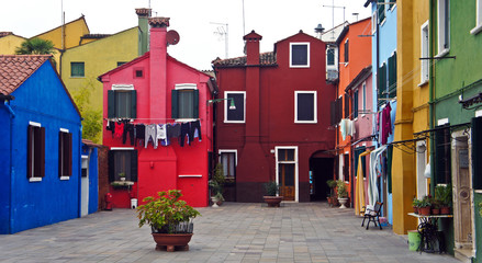 Fototapeta na wymiar Courtyard between houses on the island of Burano near Venice