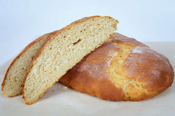 Object photography of freshly baked bread cut into slices