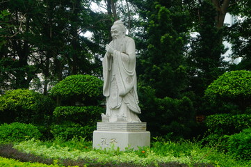 Obraz premium The statue of Confucius, an ancient educationalist in China