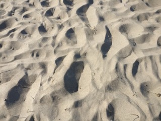 Spuren am Strand