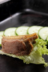 Cooking the duck in the oven with vegetables