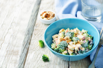 Broccoli carrot cashews apple salad with honey greek yogurt dressing