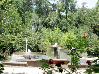 Tashkent fountains in Amir Temur Square 2007