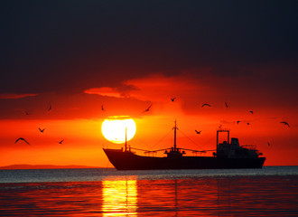 Fototapeta na wymiar Sunset At Manila Bay