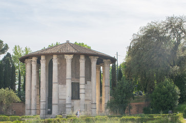 Fototapeta na wymiar The Temple of Hercules Victor in the Piazza Bocca della Verita in Rome, Italy