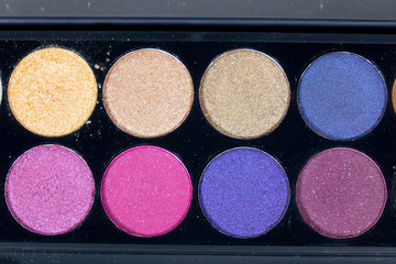 set color of make-up