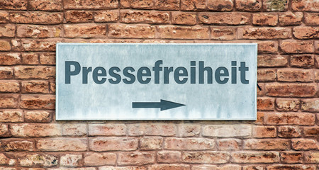 Fototapeta na wymiar Schild 225 - Pressefreiheit