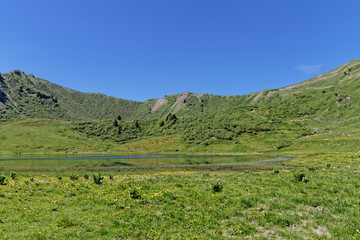 Fototapeta na wymiar Lac de Roy, Praz de Lys, Haute-Savoie, France