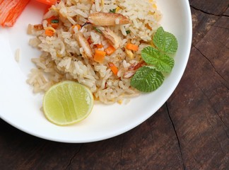 Fried rice with crab