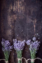 Papier Peint photo Lavable Lavande Fond rustique avec des fleurs de lavande fraîche