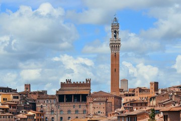 Fototapeta na wymiar Siena bell tower