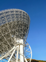 radio telescope