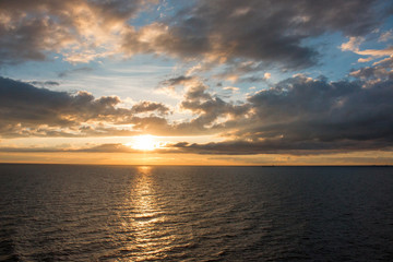 Sonnenuntergang auf dem Meer
