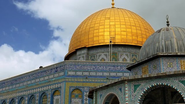 Dome of the Rock in Jerusalem over the Temple Mount zoom shot. Golden Dome is the most known mosque and landmark in Jerusalem and sacred place for all muslims.