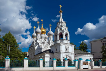 Fototapeta na wymiar Church of St. Nicholas of Myra in Pyzhi, Bolshaya Ordynka, Moscow