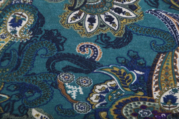 Woolen knitwear fabric with multicolored floral paisley pattern