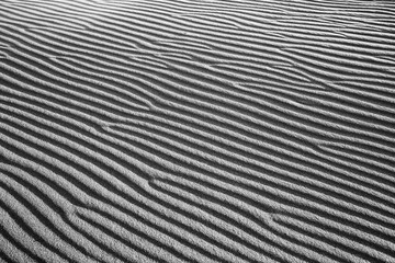 Let your eyes wander