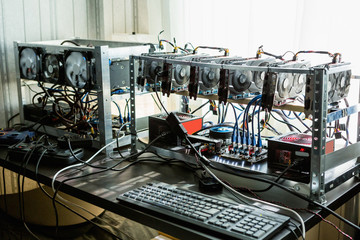Computer with graphic cards for bitcoin mining