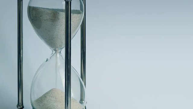 Egg Timer Running Down Closeup Timelapse