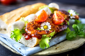 Sandwich with prawn and vegetables