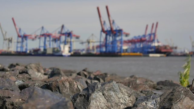 Container Terminals im Hamburger Hafen
