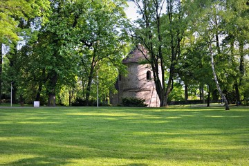 Rotunda Św. Mikołaja w parku zamkowym, Cieszyn © Marta