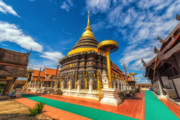 Fototapeta premium Wat Phra That Lampang Luang is a temple in Lampang Province in Thailand.