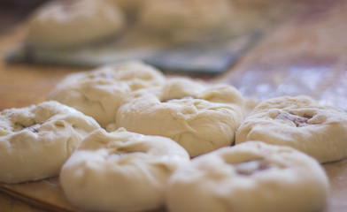a pie with meat and onions