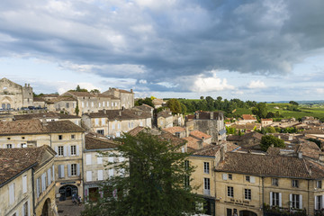 Fototapeta na wymiar View on Centre Saint-Emilion