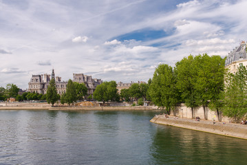Fototapeta na wymiar Paris, Hotel de Ville, panorama of the Seine