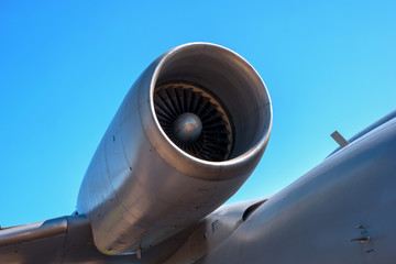 The jet engine of the Russian plane is An 72.