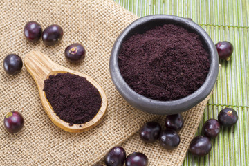 Fruits and acai powder originating from the Amazon  (Euterpe oleracea)