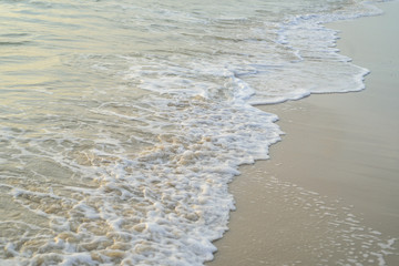 Wave and wave bubber