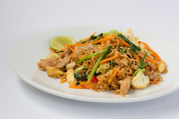 Fried Thai Mama Instant Noodles