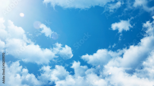 Fototapete Sommer Hintergrund Blauer Himmel Mit Wolken Und Sonne Fototapeten Manushot