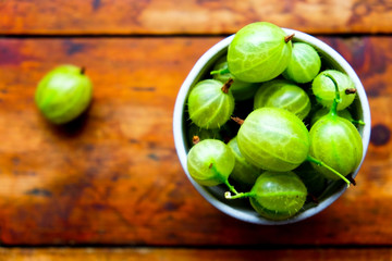 bowl of gooseberries