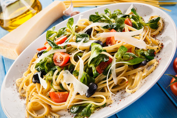 Pasta with meat and vegetables