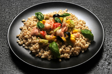 Salat av bygg Ensalada de cebada Barley салат из ячменя salad Insalata d'orzo Salat von 大麦沙拉 Gerste Saláta orzo árpa Sałatka z jęczmienia 大麦のサラダ Salada