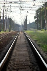 Obraz premium Rails going into perspective