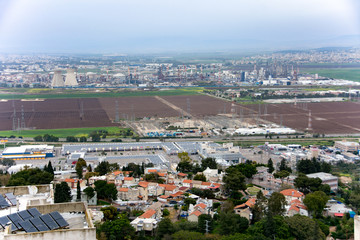 Fototapeta na wymiar Haifa Bay and the oil refinery industry