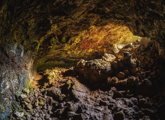 Fototapeta na wymiar Ana Te Pahu Cave, Rapa Nui National Park, Easter Island, Chile