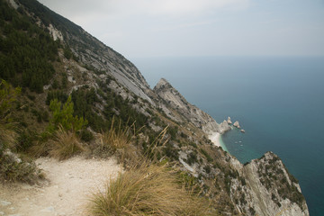 Fototapeta na wymiar Vista dal punto panoramico, Passo del Lupo, Parco Naturale del Conero