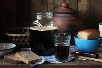 Cooking at home kvass from rye bread.