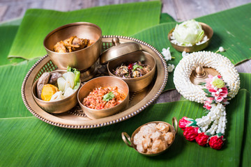 Khantok foods