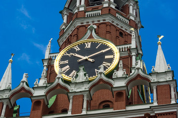 Clock on the tower close-up. Spasskaya tower of the Kremlin - chimes.
